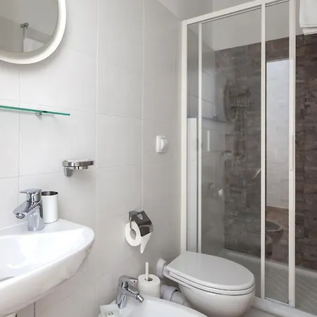Cinque Terre Charme Guest house La Spezia